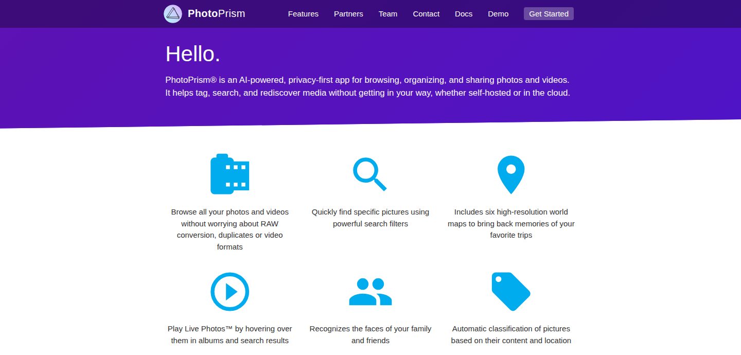 Screenshot of the PhotoPrism website
